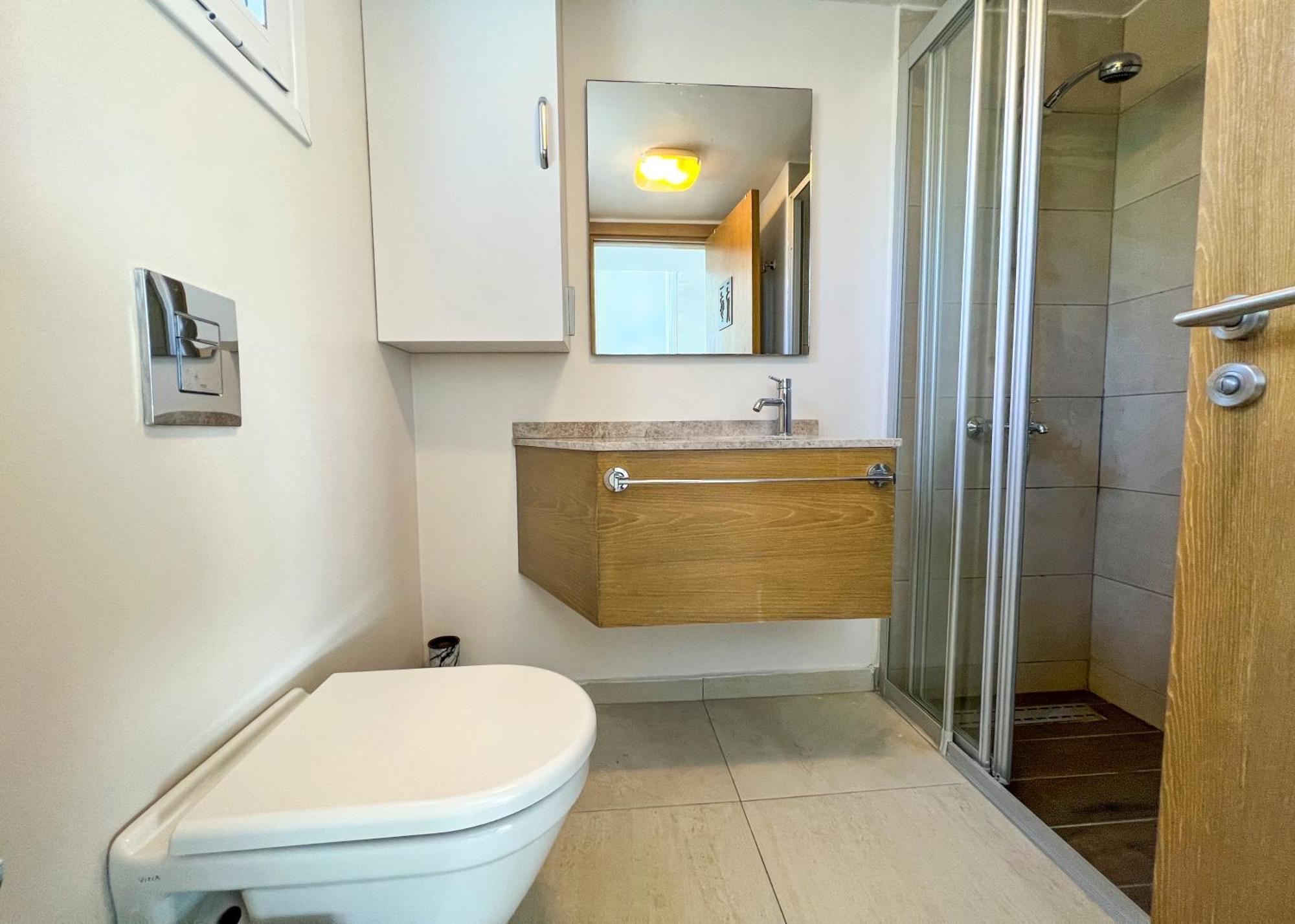 Garden Loft Apt With Pool In Alsancak Kyrenia Кирения Экстерьер фото